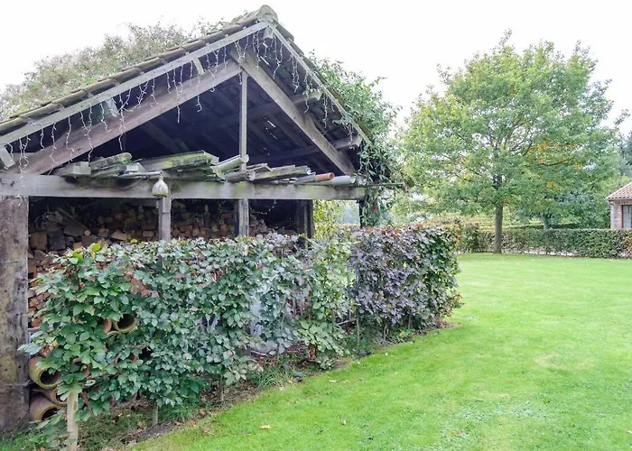 B&B Het Hof Van Petronilla